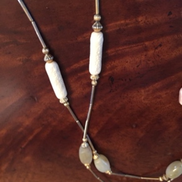 Casual Corner gold tone multi color bead necklace - Picture 5 of 5